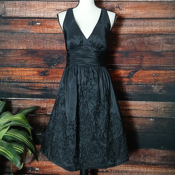 Davids Bridal Dress 10 Black Formal Halter Cross Back Full Embellished - Picture 2 of 10